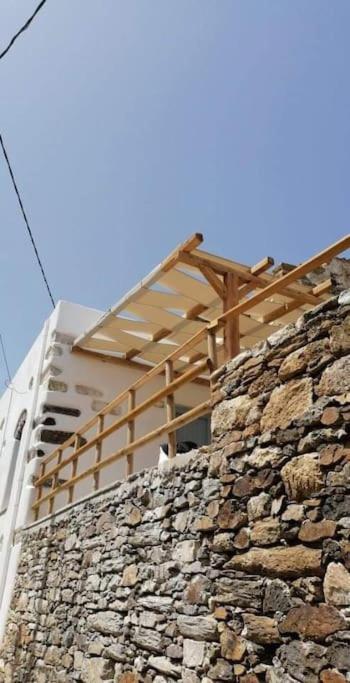 شقة Koronos  في Naxos Mountain Retreat - Tiny House Build On Rock المظهر الخارجي الصورة